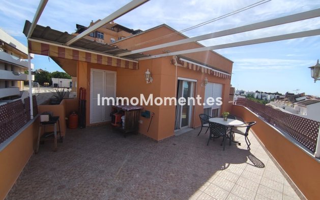 Wiederverkauf - Wohnung - Estepona  - Estepona Centro