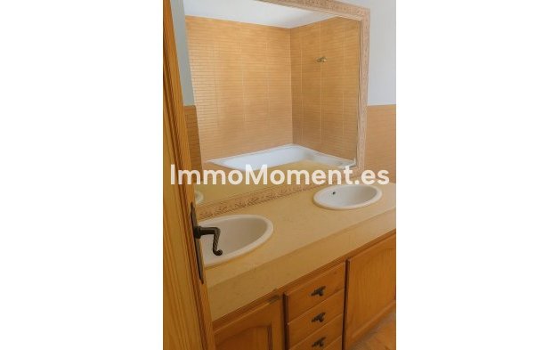 Wiederverkauf - Reihenhaus - Estepona  - Bel Air