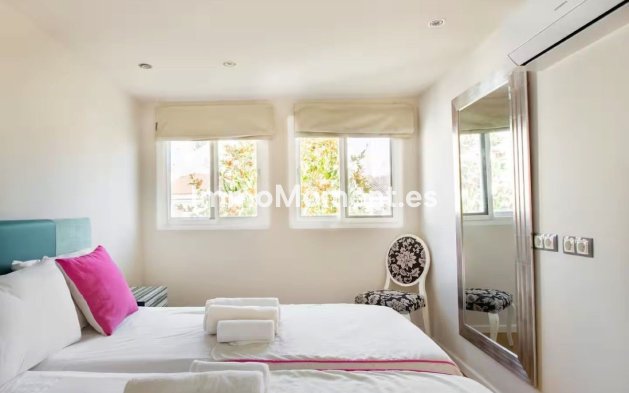 Revente - Maison mitoyenne - Marbella - Nueva Andalucía