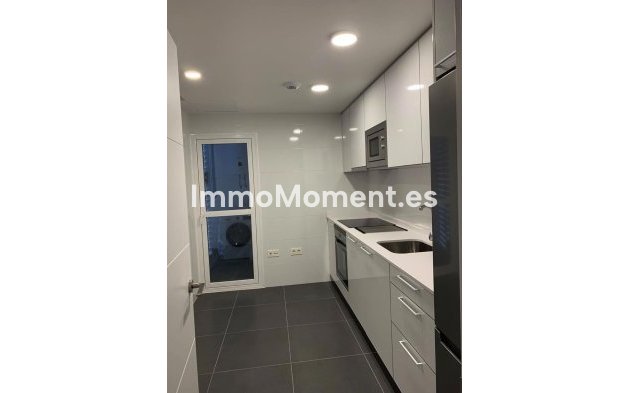 Wiederverkauf - Wohnung - Marbella - Nueva Andalucía