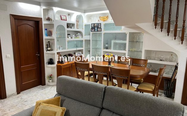 Wiederverkauf - Villa - Marbella - Nueva Andalucía