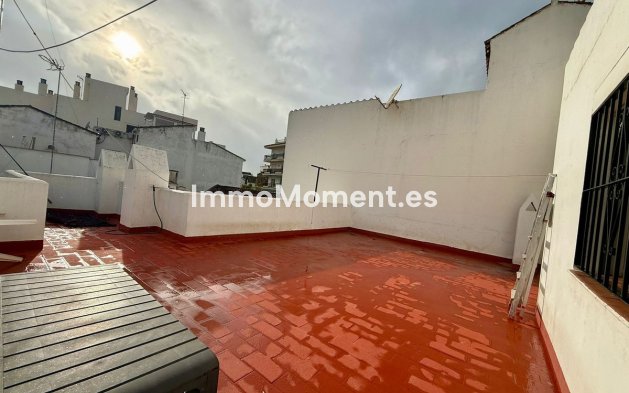 Wiederverkauf - Wohnung - Estepona  - Estepona Centro