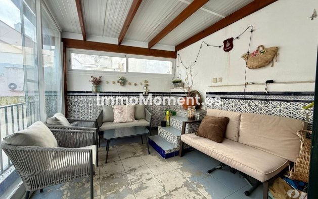 Wiederverkauf - Wohnung - Estepona  - Estepona Centro