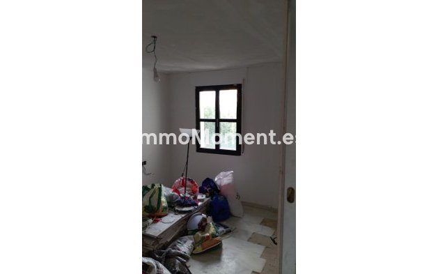 Wiederverkauf - Wohnung - Marbella - Puerto Banús