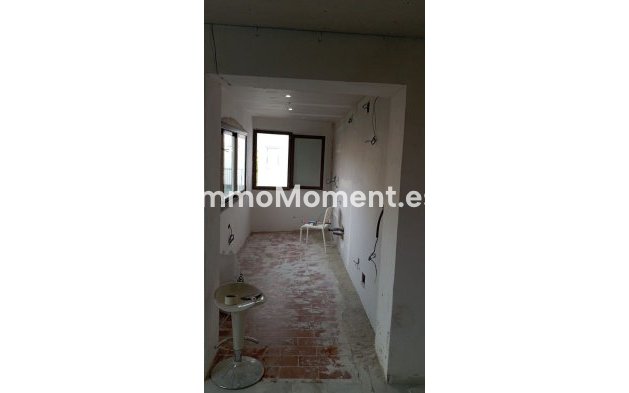 Wiederverkauf - Wohnung - Marbella - Puerto Banús