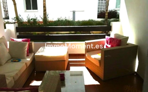 Wiederverkauf - Wohnung - Estepona  - Valle Romano