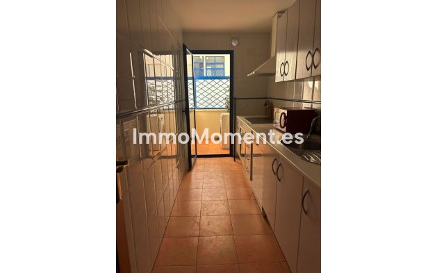 Wiederverkauf - Wohnung - Estepona  - Estepona Centro