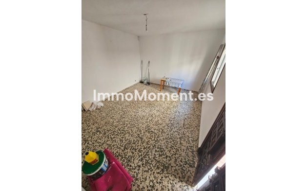 Reventa - Villa - Estepona  - Estepona Centro