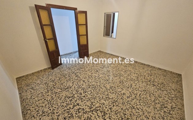 Reventa - Villa - Estepona  - Estepona Centro