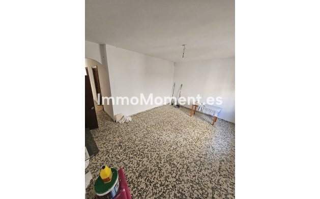 Reventa - Villa - Estepona  - Estepona Centro