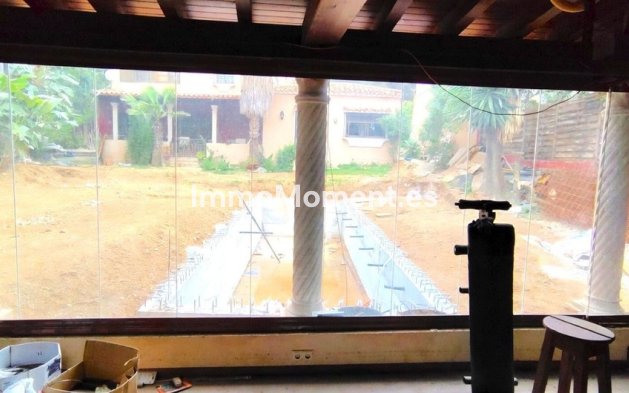 Resale - Villa - Marbella - Río Real