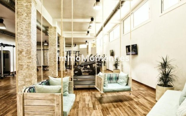 Reventa - Apartamento - Marbella - Aloha