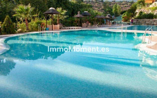 Reventa - Apartamento - Marbella - Aloha