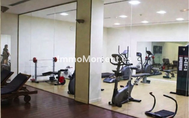 Wiederverkauf - Wohnung - Estepona  - Atalaya