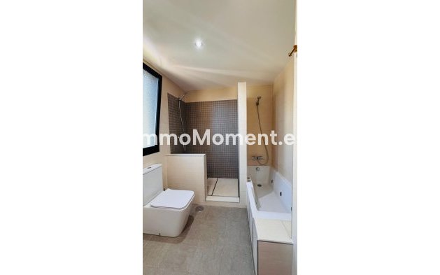 Wiederverkauf - Wohnung - Estepona  - Selwo