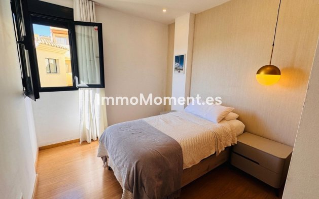 Wiederverkauf - Wohnung - Estepona  - Selwo