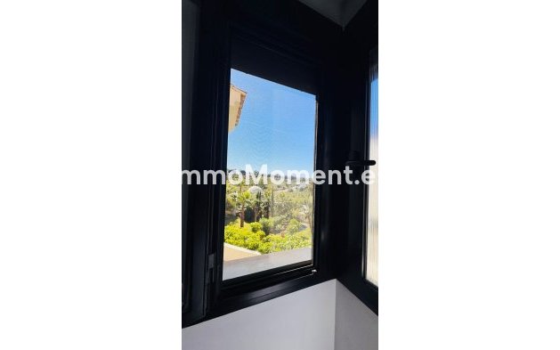 Wiederverkauf - Wohnung - Estepona  - Selwo