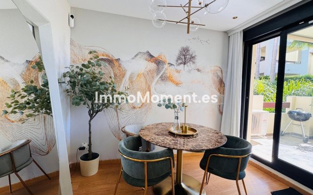 Wiederverkauf - Wohnung - Estepona  - Selwo