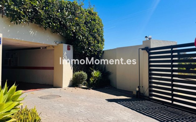 Wiederverkauf - Wohnung - Estepona  - Selwo