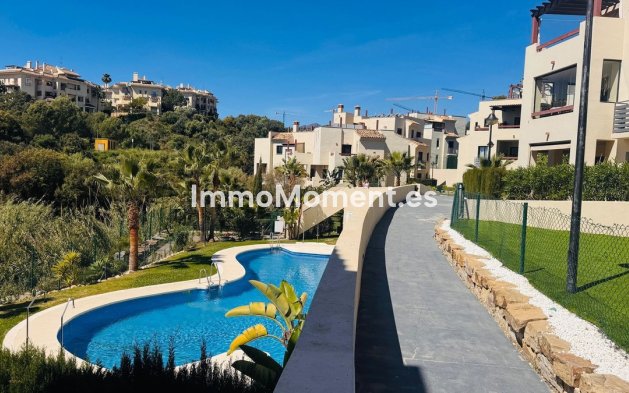 Wiederverkauf - Wohnung - Estepona  - Selwo