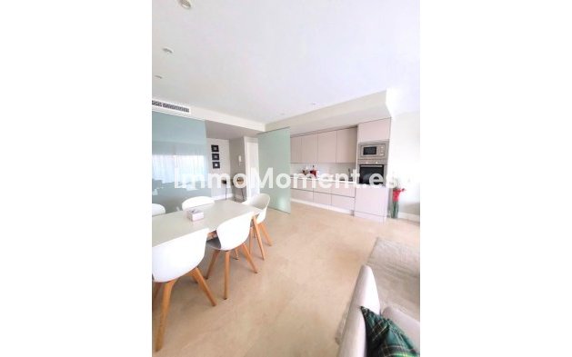 Wiederverkauf - Wohnung - Estepona  - Selwo