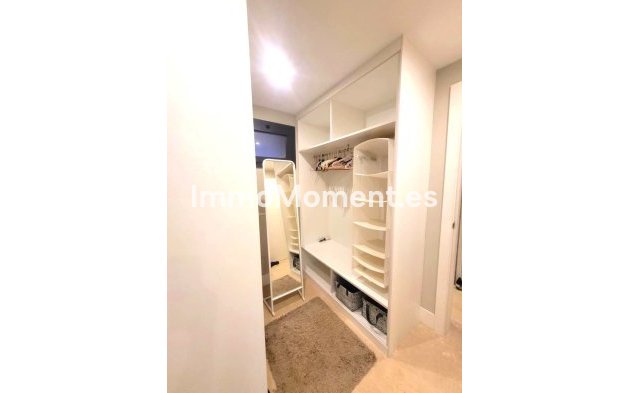 Wiederverkauf - Wohnung - Estepona  - Selwo