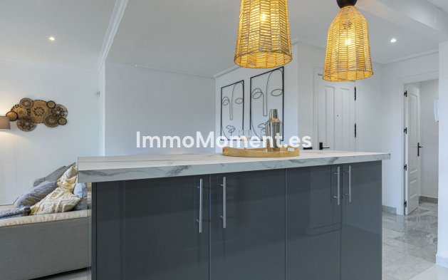 Wiederverkauf - Wohnung - Marbella - Nueva Andalucía