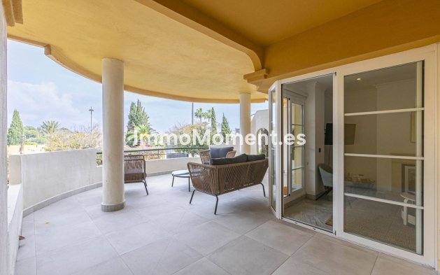Wiederverkauf - Wohnung - Marbella - Nueva Andalucía