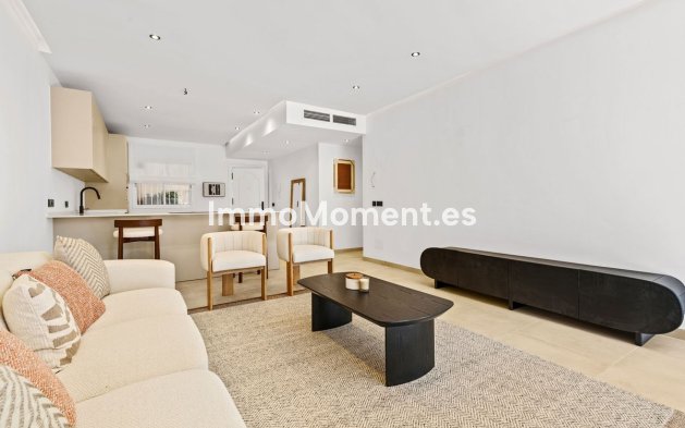 Wiederverkauf - Wohnung - Marbella - Nueva Andalucía