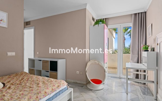 Resale - Townhouse - Marbella - Puerto Banús