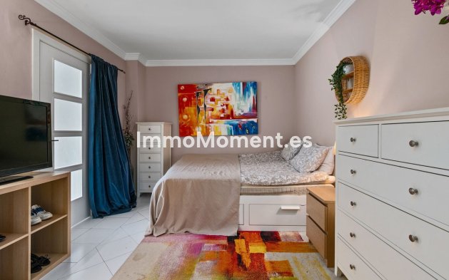 Resale - Townhouse - Marbella - Puerto Banús