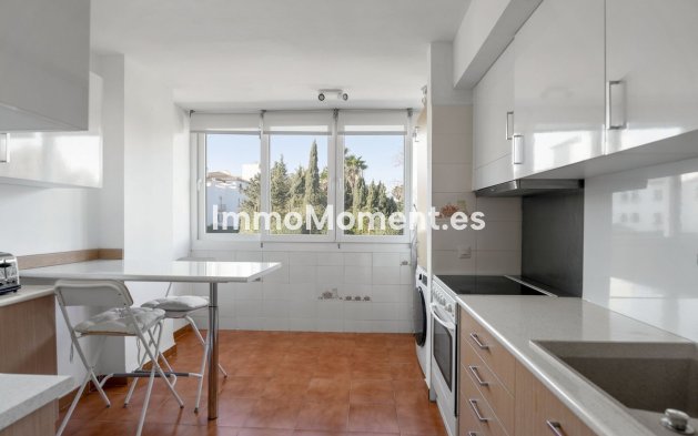 Wiederverkauf - Wohnung - Marbella - Nueva Andalucía