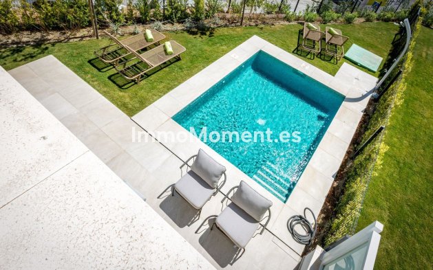Revente - Maison mitoyenne - Estepona  - Estepona Centro