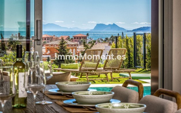 Revente - Maison mitoyenne - Estepona  - Estepona Centro