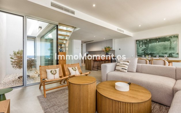 Revente - Maison mitoyenne - Estepona  - Estepona Centro