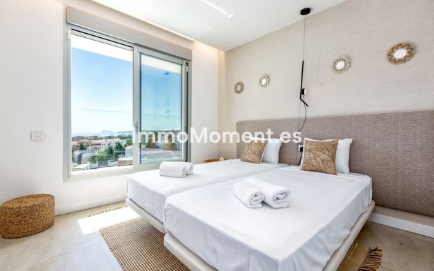 Revente - Maison mitoyenne - Estepona  - Estepona Centro