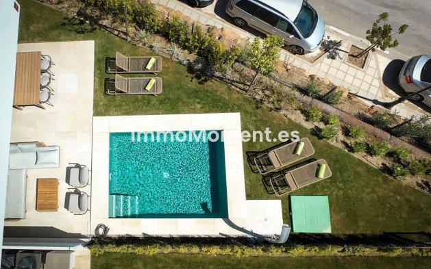 Revente - Maison mitoyenne - Estepona  - Estepona Centro