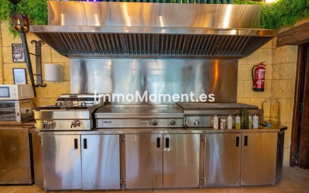 Resale - Villa - Sotogrande - Sotogrande Alto