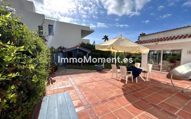 Wiederverkauf - Villa - Marbella - Costabella