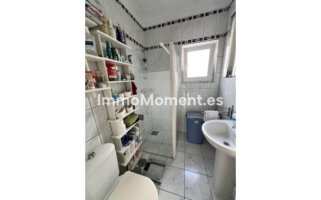 Wiederverkauf - Villa - Marbella - Costabella