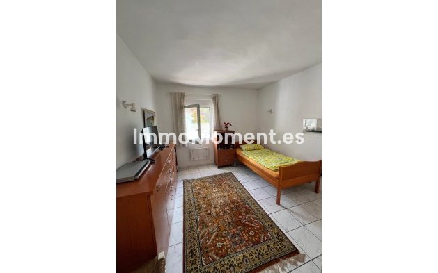 Wiederverkauf - Villa - Marbella - Costabella