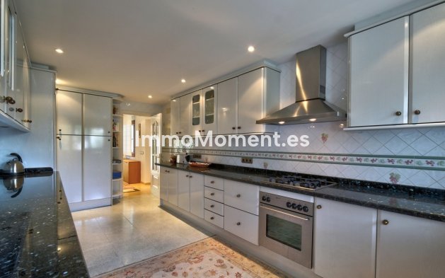 Bestaande woning - Villa - Estepona  - New Golden Mile