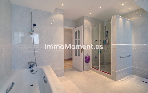 Bestaande woning - Villa - Estepona  - New Golden Mile