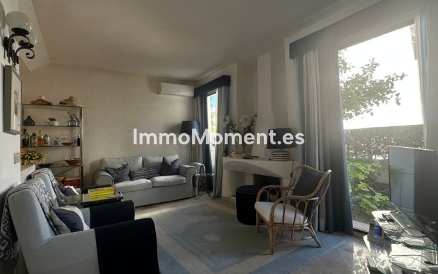 Revente - Maison mitoyenne - Estepona  - Estepona Centro