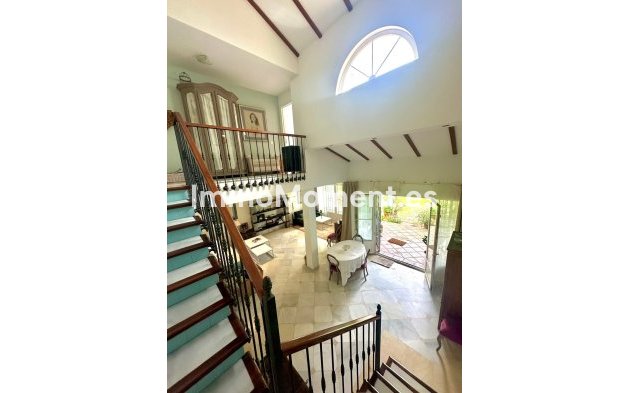 Wiederverkauf - Villa - Marbella - Guadalmina Alta