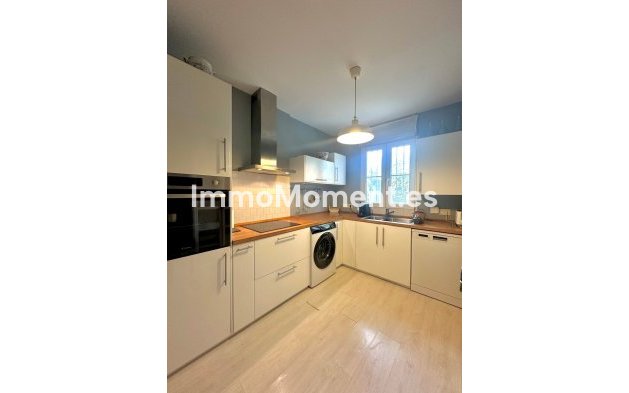 Wiederverkauf - Villa - Marbella - Guadalmina Alta