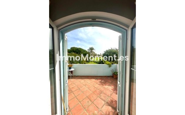 Wiederverkauf - Villa - Marbella - Guadalmina Alta