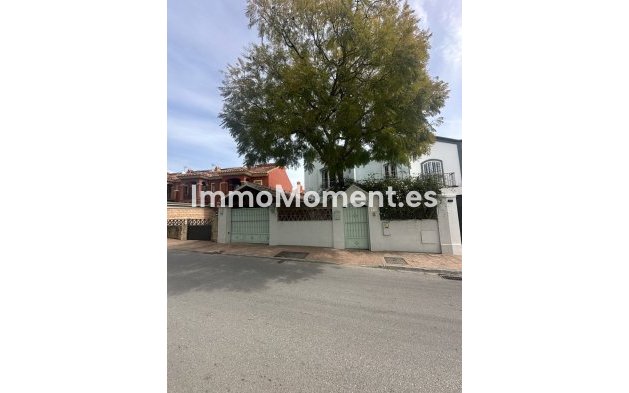 Wiederverkauf - Villa - Marbella - Guadalmina Alta