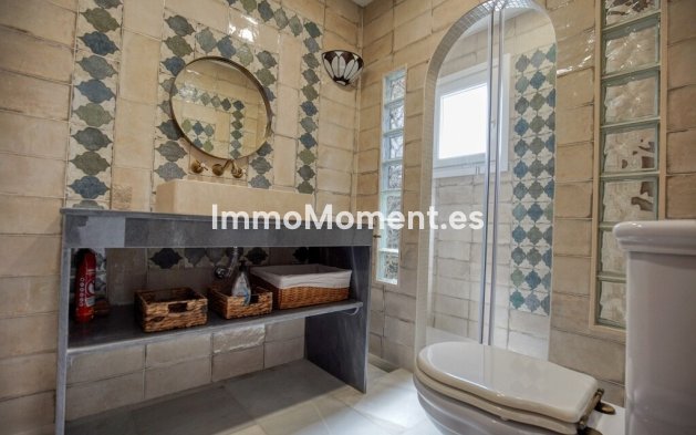 Revente - Villa - Estepona  - Estepona Centro