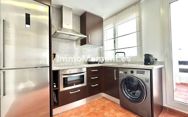 Wiederverkauf - Wohnung - Estepona  - Estepona Centro